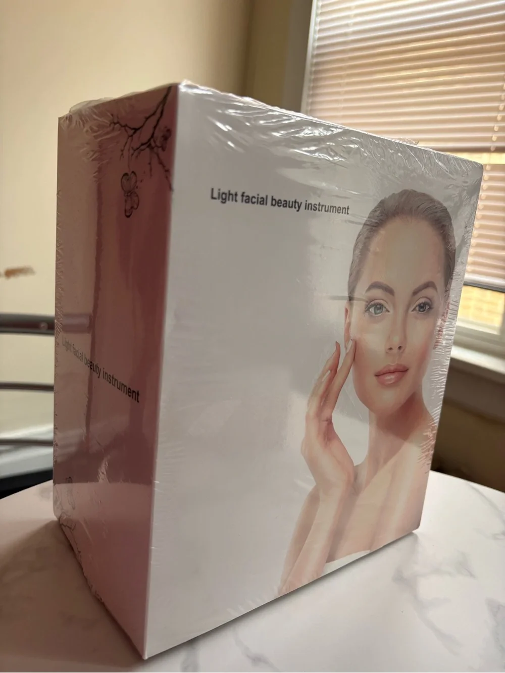 Light Facial Beauty Instrument - Sealed Brand New